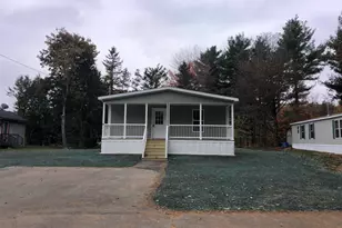 18 Madison Dr, Hampstead, NH 03841 - Photo 1