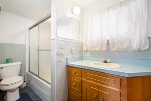 1816 Hutchins St, Berlin, NH 03570 - Photo 27