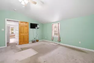 1816 Hutchins St, Berlin, NH 03570 - Photo 23