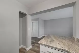 107 Treetop Cir, Laconia, NH 03246 - Photo 7