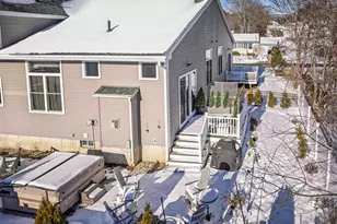 57 Maple St, Dover, NH 03820 - Photo 39