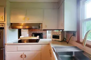 5 Maple Ave, Atkinson, NH 03811 - Photo 3