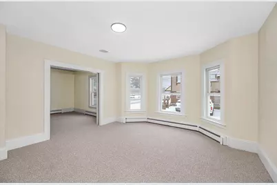 32 Crystal Avenue, Derry, NH 03038 - Photo 9