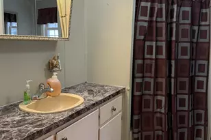 1013 Camelot Dr, Exeter, NH 03833 - Photo 13