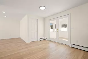 720 Brent St, Manchester, NH 01301 - Photo 19