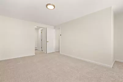 720 Brent Street, Manchester, NH 01301 - Photo 23