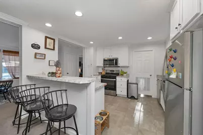 23 Dartmouth Circle, Newmarket, NH 03857 - Photo 3