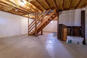 570 Montgomery St, Manchester, NH 03102 - Photo 43