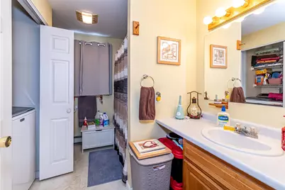 570 Montgomery Street, Manchester, NH 03102 - Photo 25