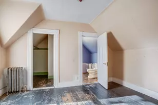 832 Clay St, Manchester, NH 03103 - Photo 25