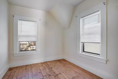 832 Clay Street, Manchester, NH 03103 - Photo 19