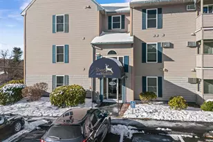 90 Eastern Ave, Manchester, NH 03104 - Photo 5