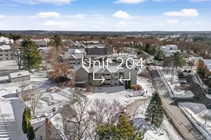 90 Eastern Ave, Manchester, NH 03104 - Photo 7