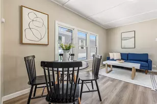 14 Stage Coach Cir, Londonderry, NH 03053 - Photo 7