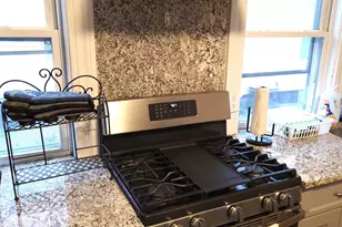 729 Pine St, Manchester, NH 03104 - Photo 7