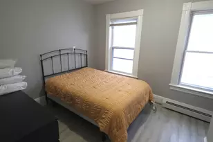 729 Pine St, Manchester, NH 03104 - Photo 11