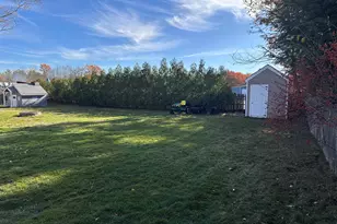 17 Walton Rd, Plaistow, NH 03865 - Photo 3