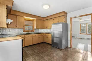 5 Kinne St, Lebanon, NH 03766 - Photo 3