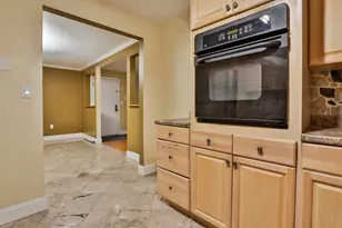 4-08 Autumn Leaf Dr, Nashua, NH 03060 - Photo 17