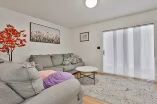 24 Suffolk Ct, Bedford, NH 03110 - Photo 19