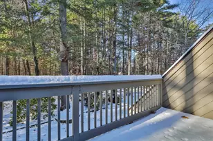 24 Suffolk Ct, Bedford, NH 03110 - Photo 5