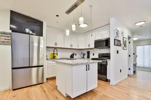 24 Suffolk Ct, Bedford, NH 03110 - Photo 13