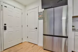 24 Suffolk Ct, Bedford, NH 03110 - Photo 7