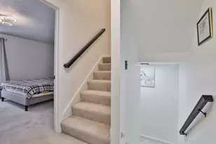 24 Suffolk Ct, Bedford, NH 03110 - Photo 21