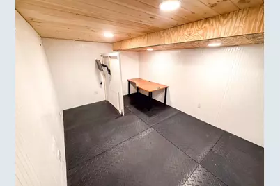 360 Country Land Drive, Haverhill, NH 03774 - Photo 33