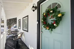 29 Central St, Derry, NH 03038 - Photo 27