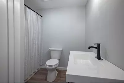 437 Chester Road, Auburn, NH 03032 - Photo 17