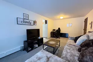 120 Wolf Rd, Lebanon, NH 03766 - Photo 3