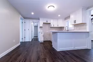 52 Whittier St, Newton, NH 03858 - Photo 11