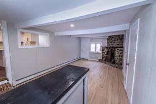 52 Whittier St, Newton, NH 03858 - Photo 9