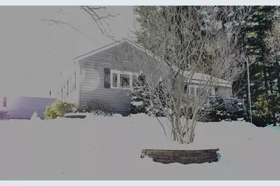 885 Bridge Street, Manchester, NH 03104 - Photo 3