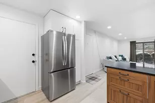 4 Strawberry Bank Rd, Nashua, NH 03062 - Photo 5