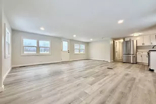 201 Parade Rd, Meredith, NH 03253 - Photo 9