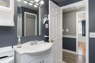 2 Denise St, Nashua, NH 03063 - Photo 17