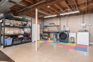 2 Denise St, Nashua, NH 03063 - Photo 41