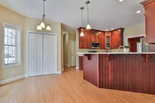 121 Cherrywood Dr, Nashua, NH 03062 - Photo 15