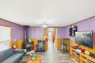 657 New Hampshire Route 12 S, Fitzwilliam, NH 03447 - Photo 11