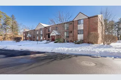 12 English Village Road #201, Manchester, NH 03102 - Photo 5