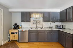 26 Barrell Run Rd, Fremont, NH 03044 - Photo 5