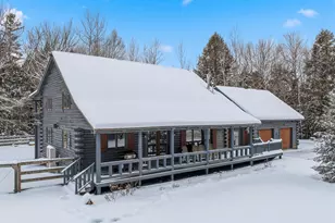 42 Chickadee Ln, Littleton, NH 03561 - Photo 3