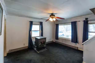 95 Union St, Springfield, VT 05156 - Photo 17