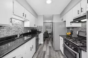 210 Brook Village Rd, Nashua, NH 03062 - Photo 5