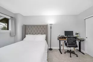 210 Brook Village Rd, Nashua, NH 03062 - Photo 17