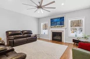 18 Hickorywood Cir, Meredith, NH 03253 - Photo 11