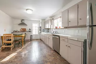 11 Souhegan St, Milford, NH 03055 - Photo 5