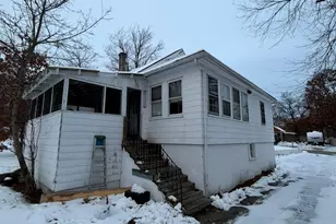 6 Merry St, Bedford, NH 03110 - Photo 3